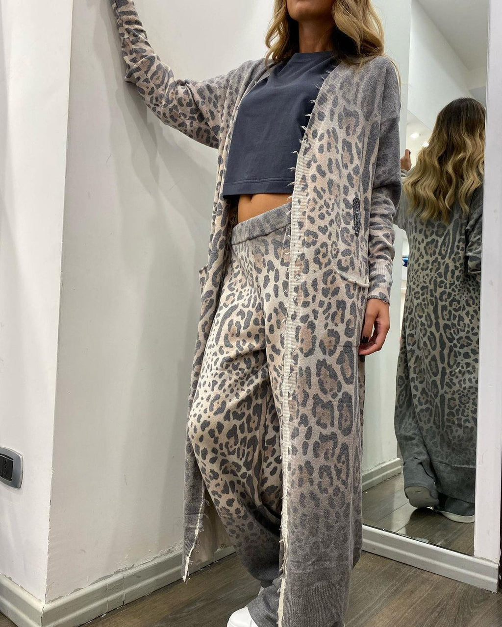 New leopard print long sleeved cardigan jacket, long pants set, two-piece set for women