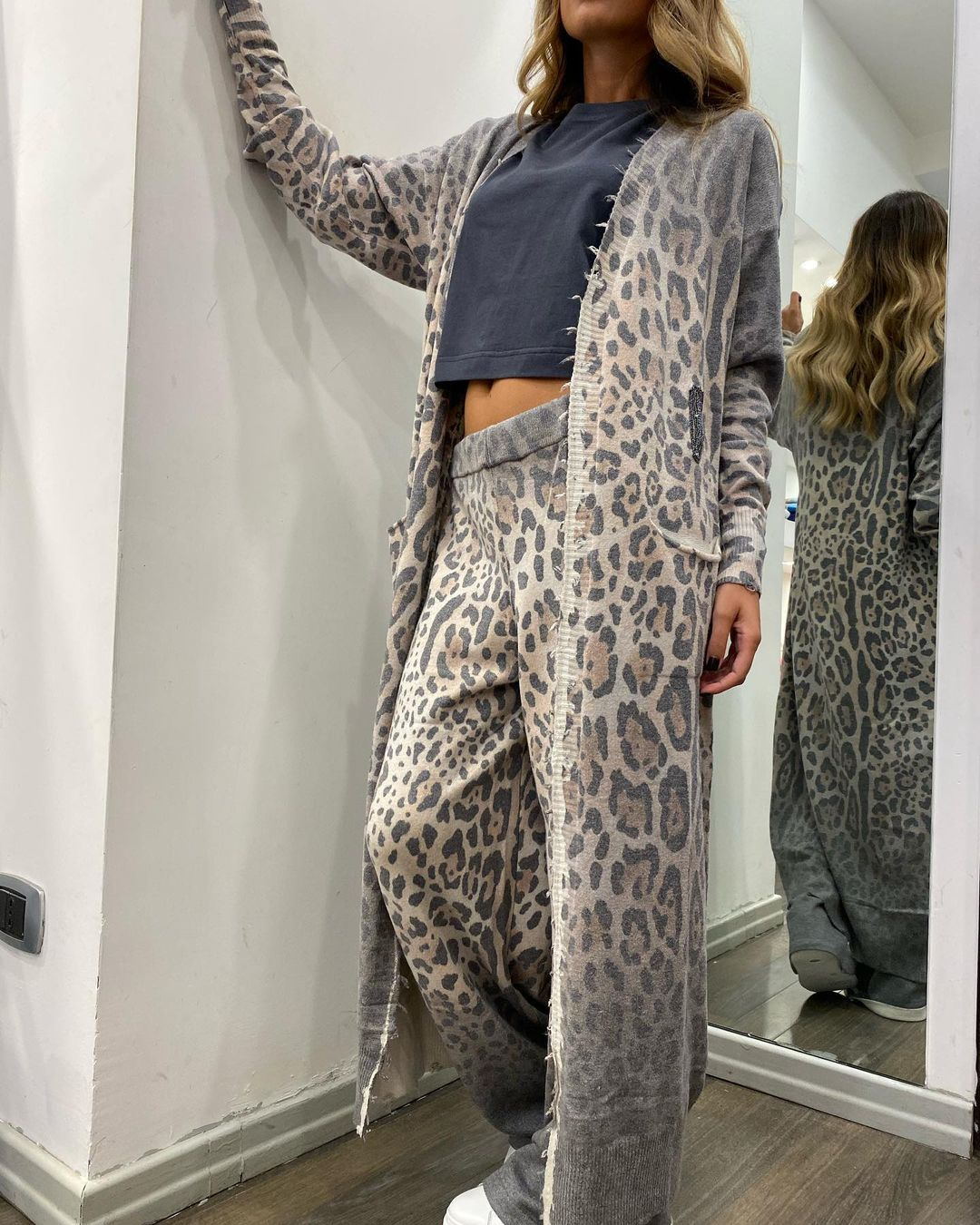 New leopard print long sleeved cardigan jacket, long pants set, two-piece set for women